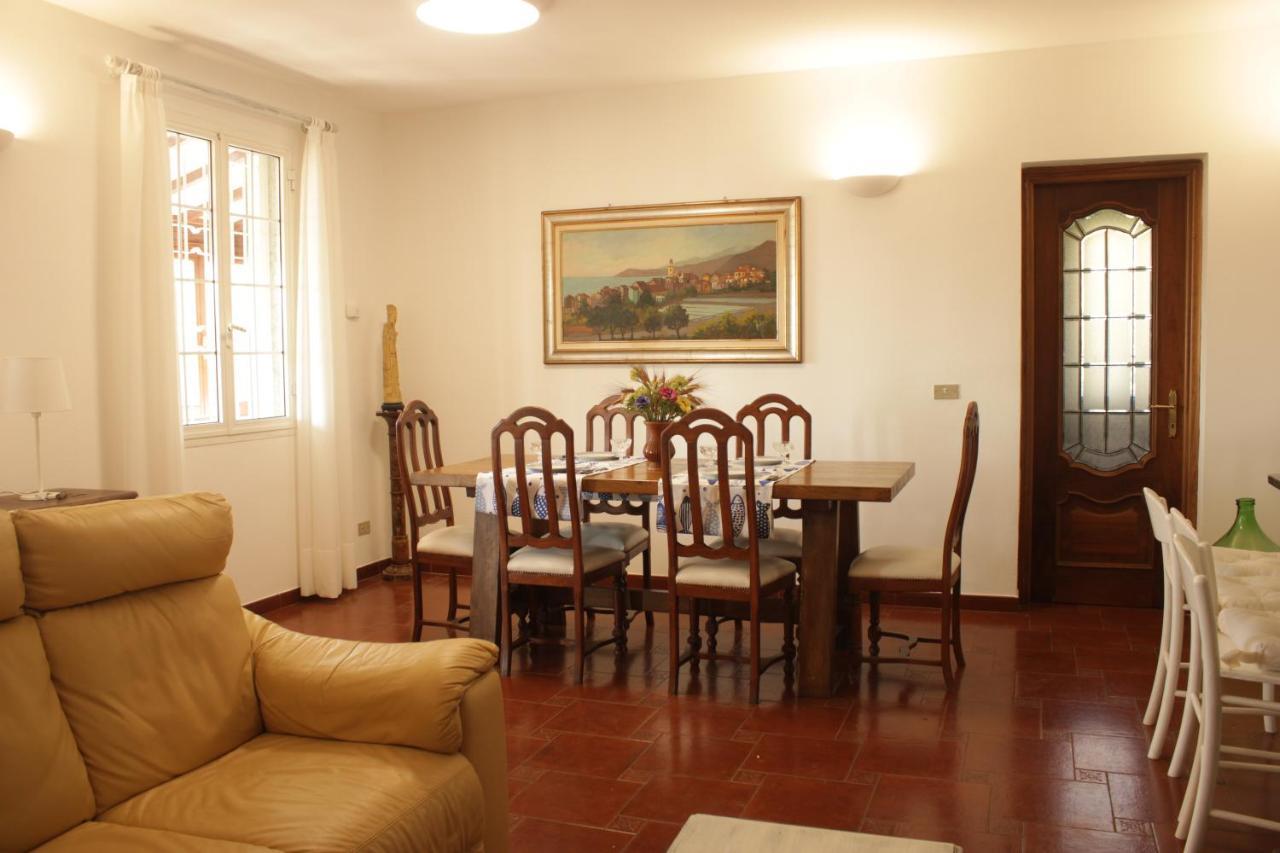 Ferienwohnung Ca' De Gino Santo Stefano al Mare Exterior foto