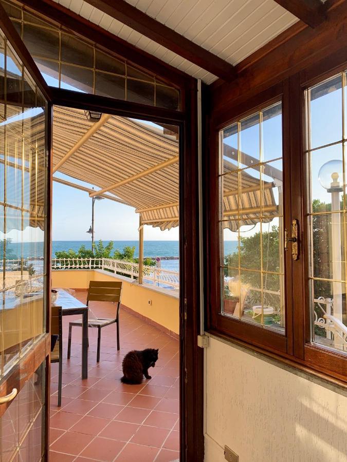 Ferienwohnung Ca' De Gino Santo Stefano al Mare Exterior foto